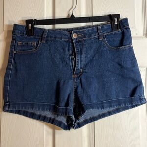 Refuge denim shorts size 14